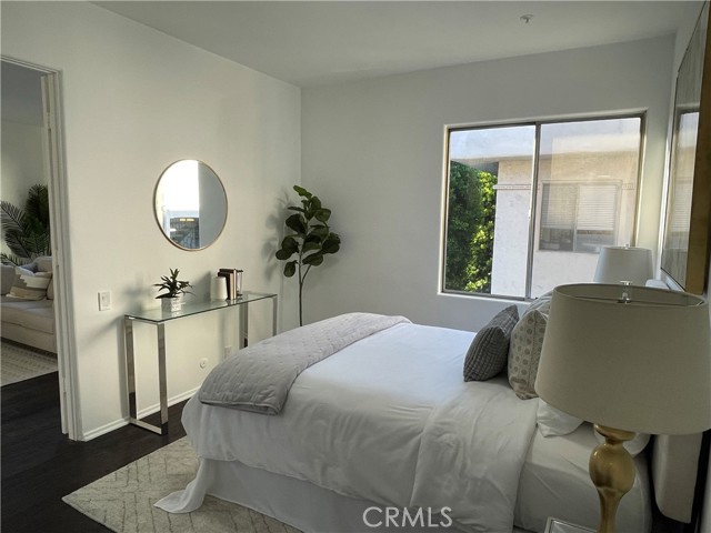 985 E California BLVD Unit: 307