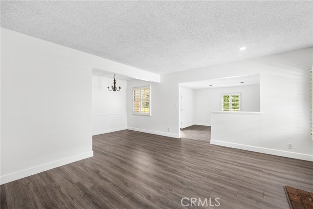 504 W Front St,