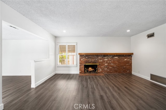 504 W Front St,