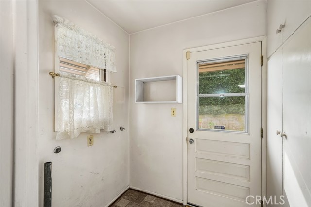 504 W Front St,