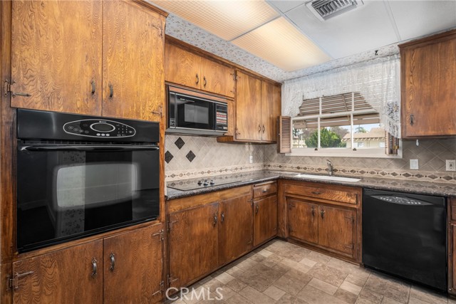504 W Front St,