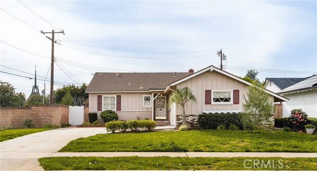 504 W Front St,