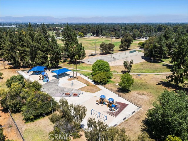 5628 Wish AVE