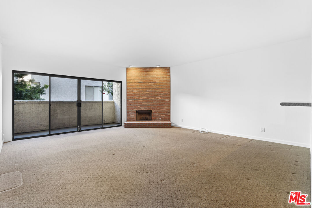 1110 S Shenandoah St Unit: 10