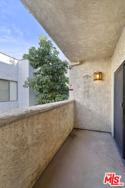 1110 S Shenandoah St Unit: 10