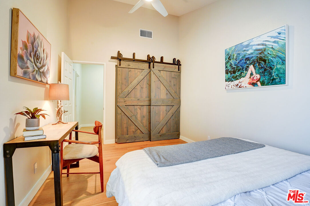 2405 34th St Unit: 9