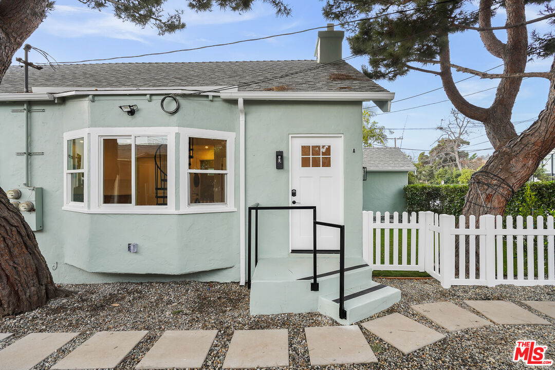 726 Pier Ave Unit: A