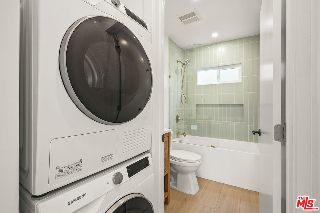 726 Pier Ave Unit: A