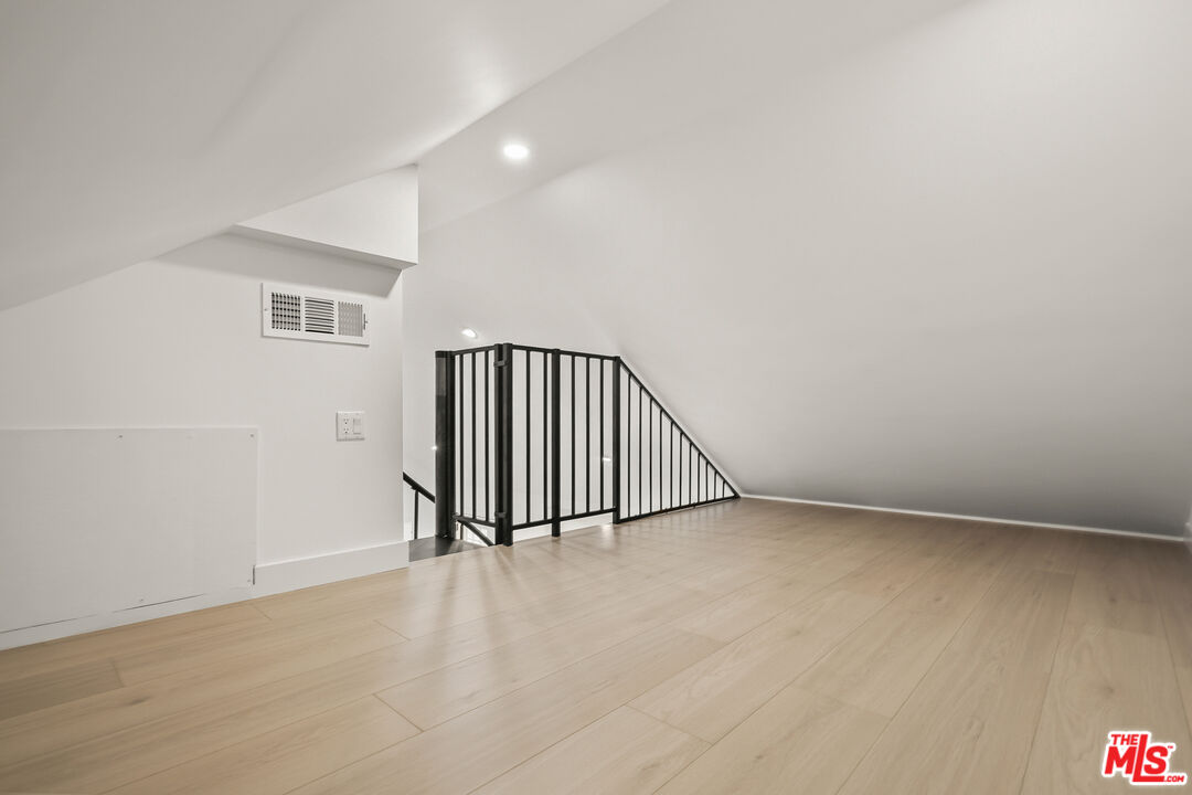 726 Pier Ave Unit: A