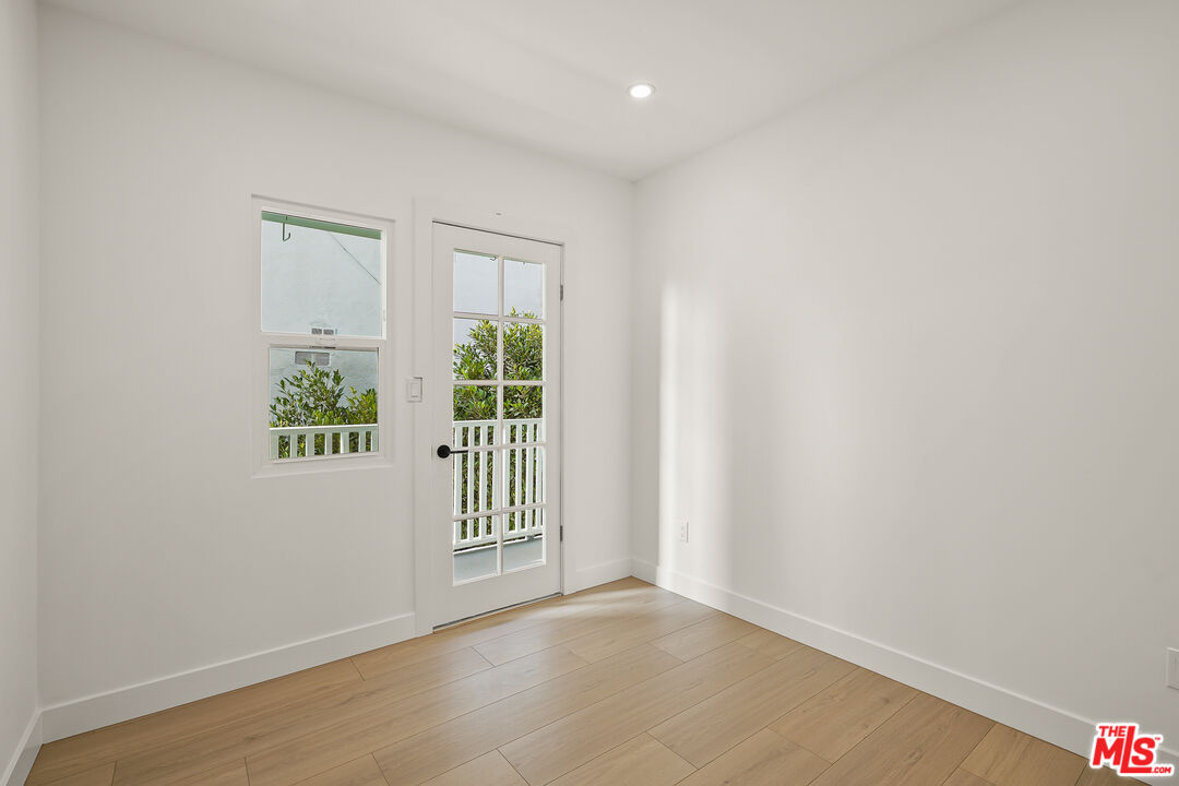 726 Pier Ave Unit: B