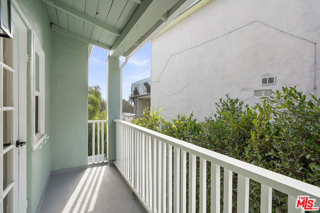 726 Pier Ave Unit: B