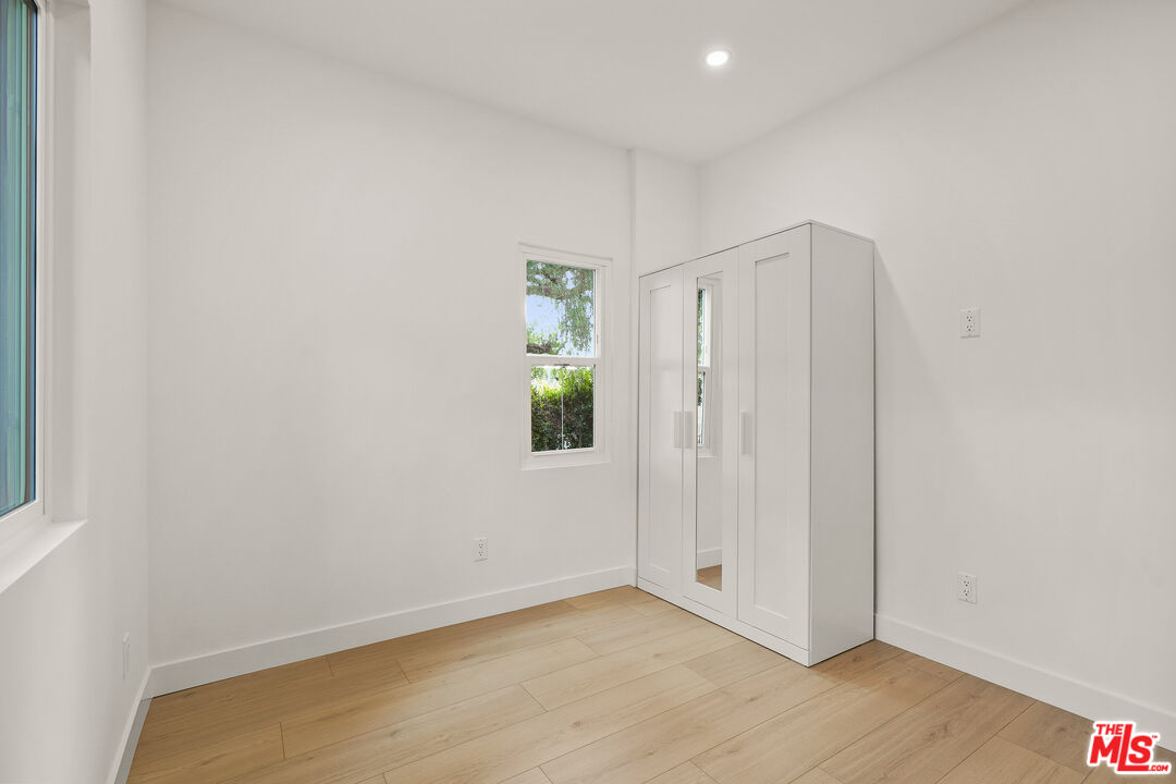 726 Pier Ave Unit: C