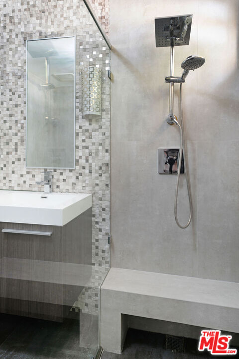 7000 Vista Del Mar Ln