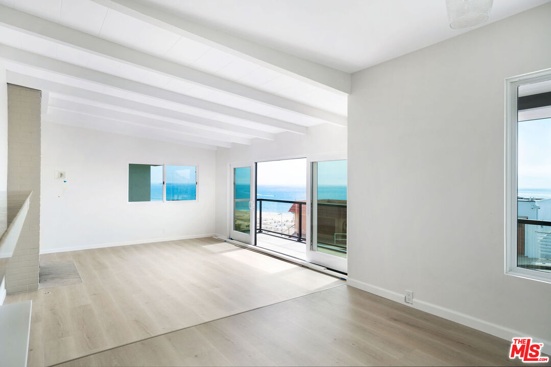 7000 Vista Del Mar Ln