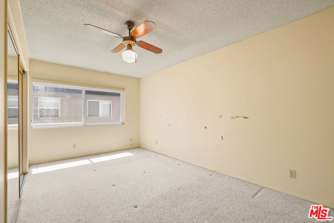 1203 N Sweetzer Ave Unit: 116