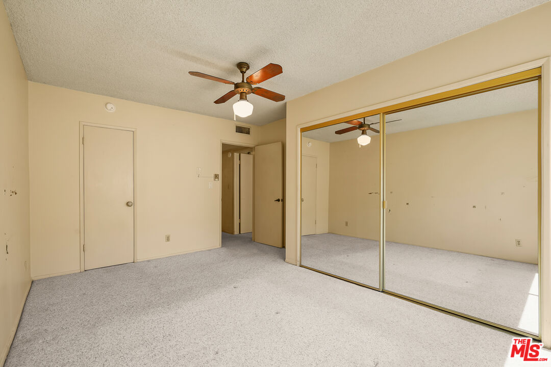 1203 N Sweetzer Ave Unit: 116