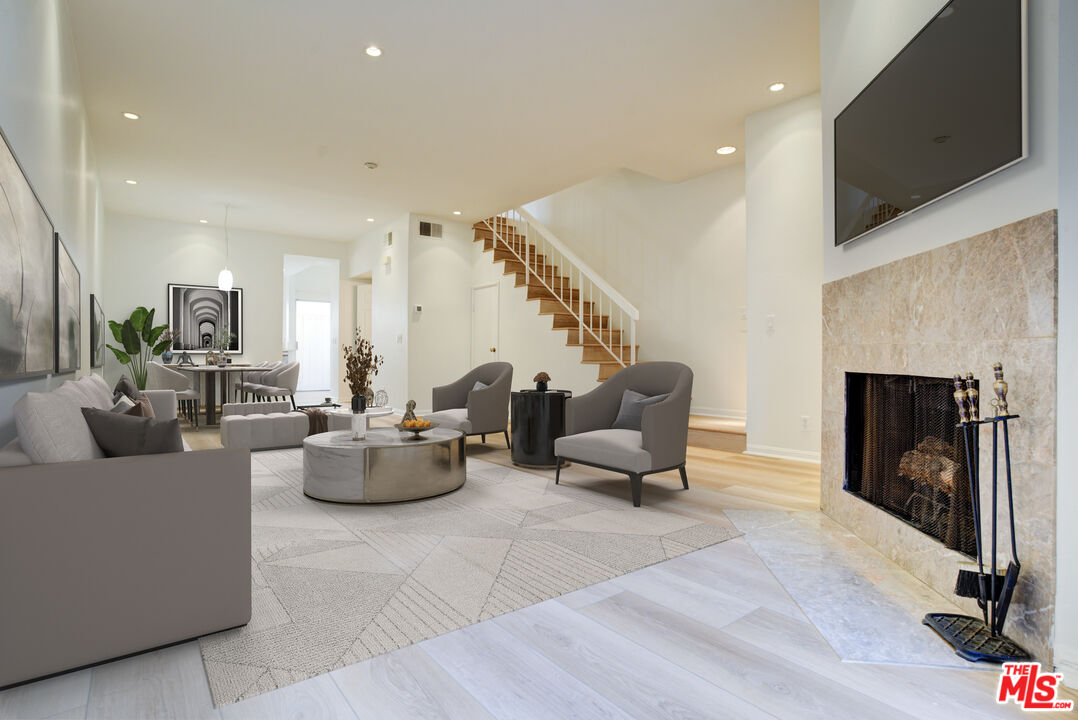 2405 34th St Unit: 31