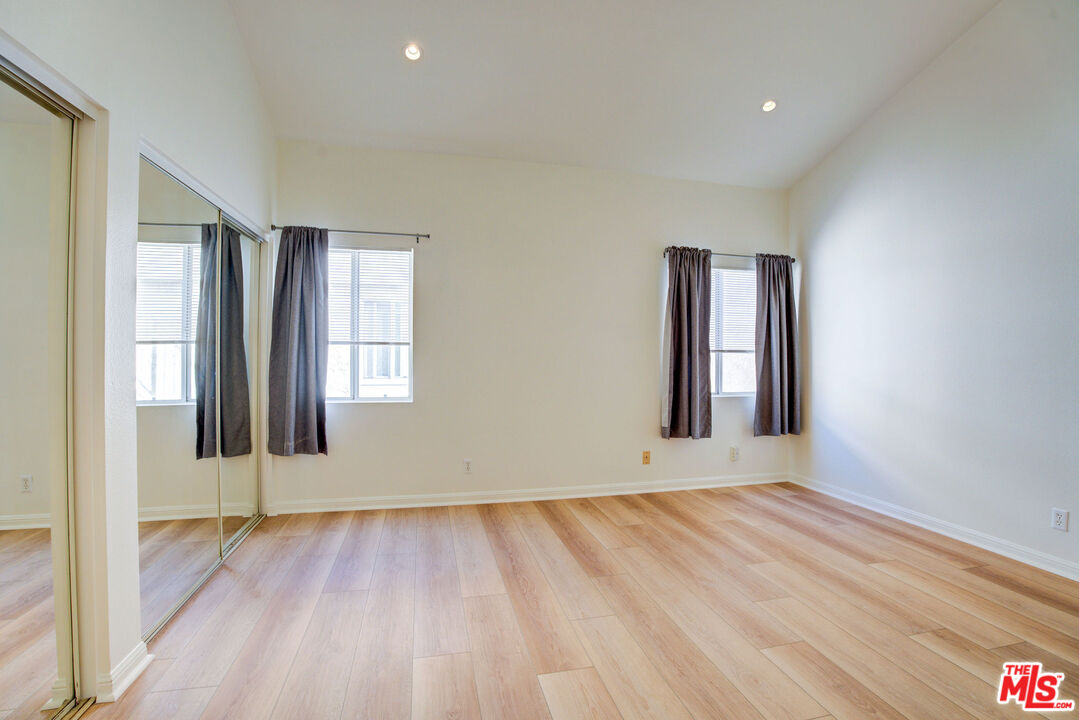 2405 34th St Unit: 31