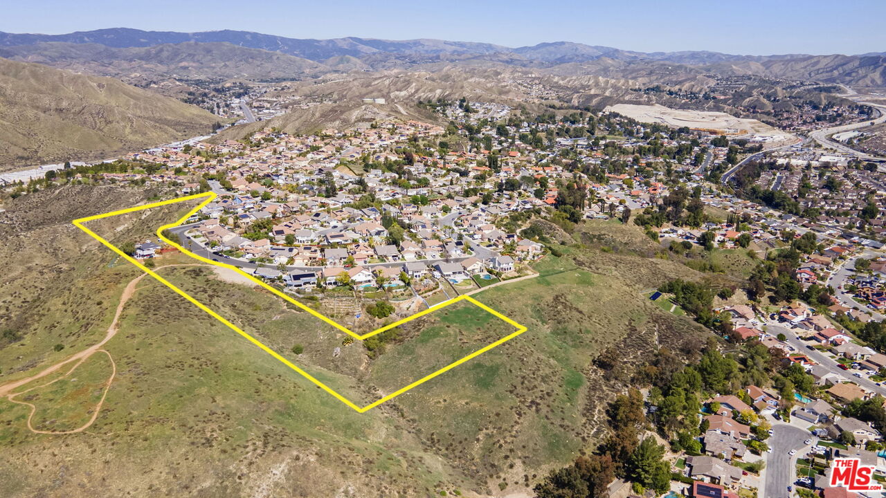 17366 Sierra Hwy
