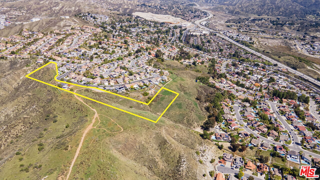 17366 Sierra Hwy