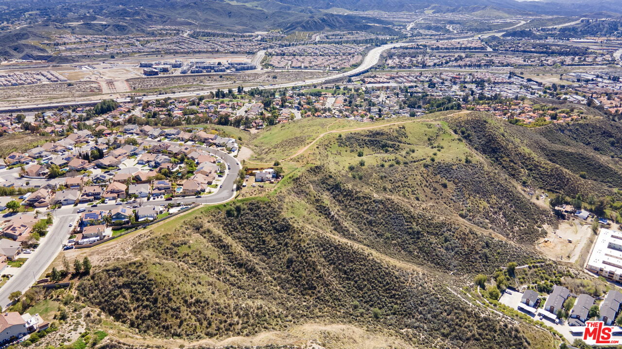 17366 Sierra Hwy