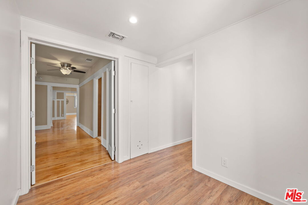 519 Elm Ave