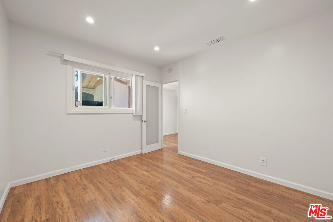 519 Elm Ave