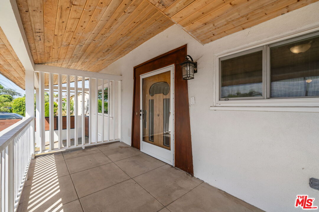 519 Elm Ave