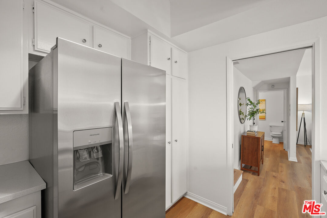1655 Greenfield Ave Unit: 3