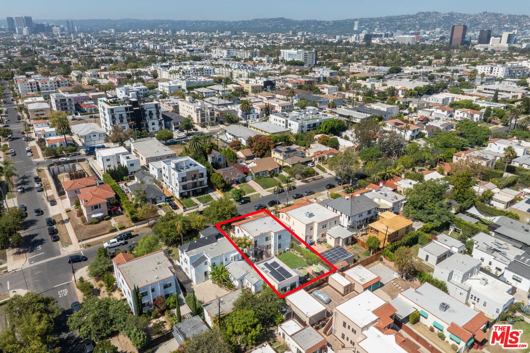1556 S Ogden Dr