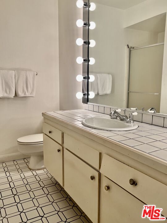 117 S Doheny Dr Unit: 410