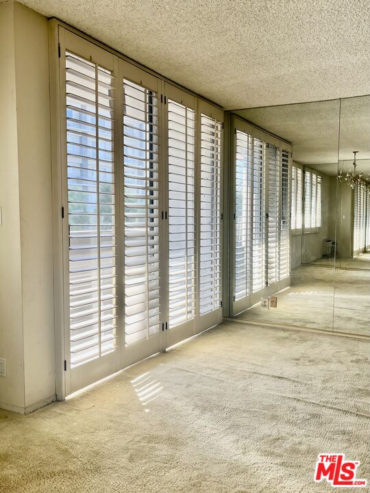 117 S Doheny Dr Unit: 410