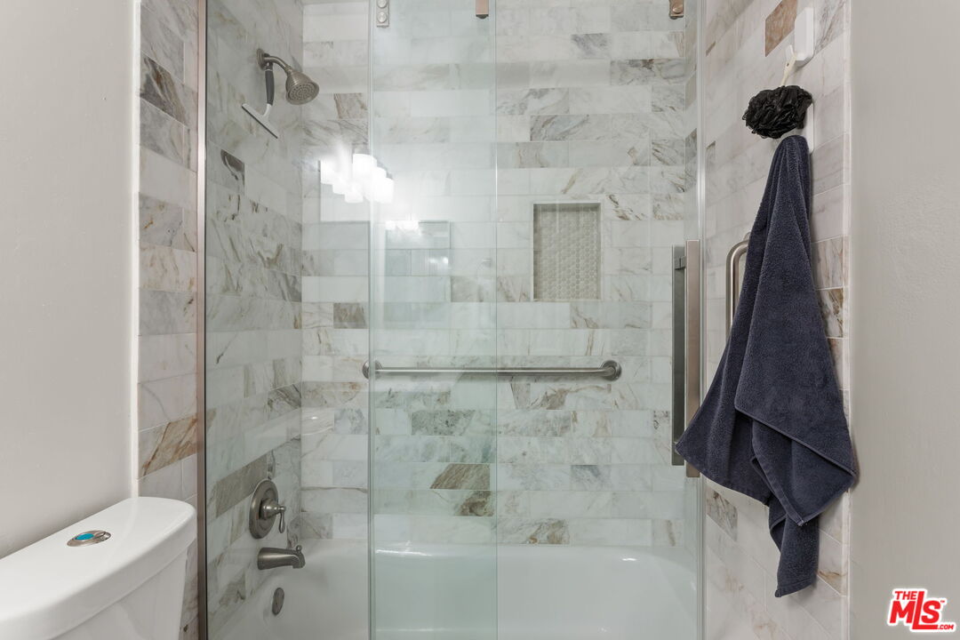 4637 Park Dr Unit: 12