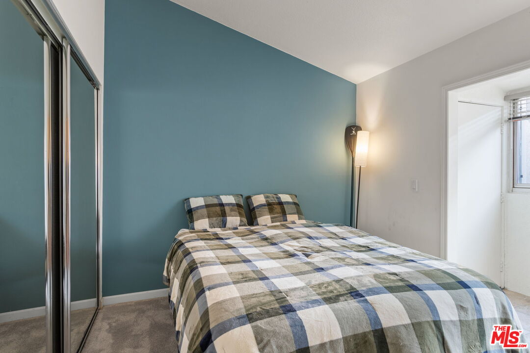 4637 Park Dr Unit: 12