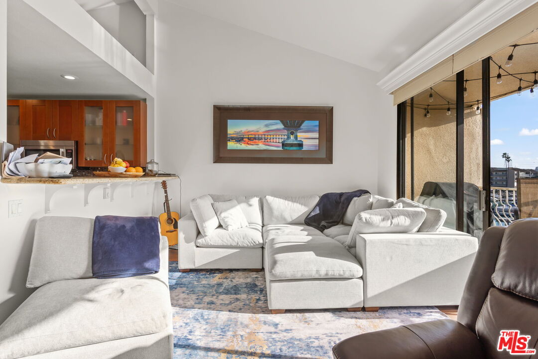 4637 Park Dr Unit: 12