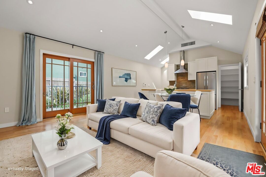 652 Kensington Road Unit: B