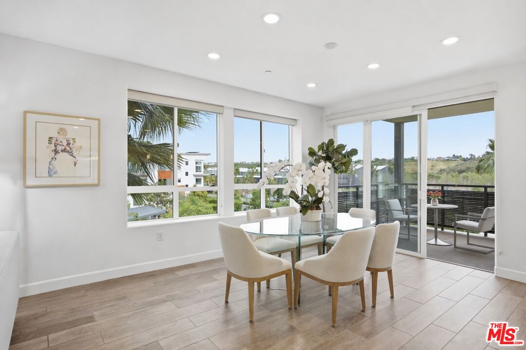 12510 W Fielding Cir Unit: 6