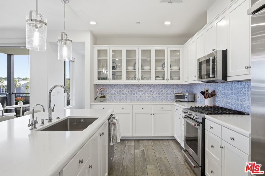 12510 W Fielding Cir Unit: 6