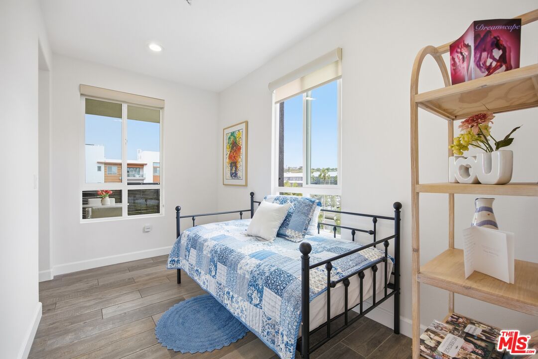 12510 W Fielding Cir Unit: 6