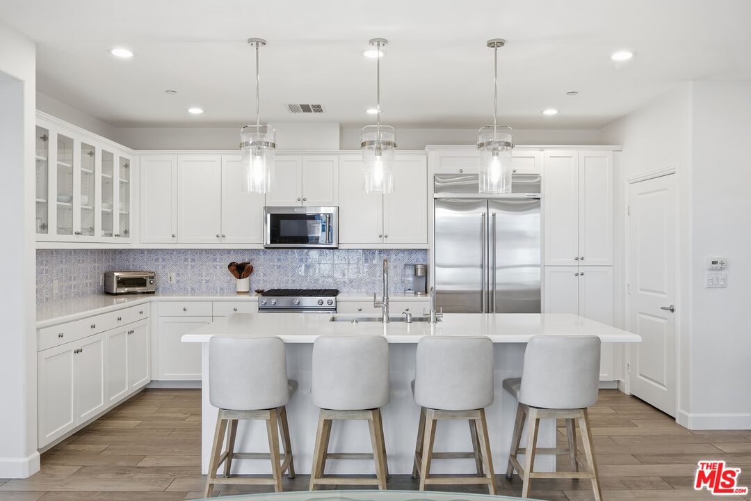 12510 W Fielding Cir Unit: 6
