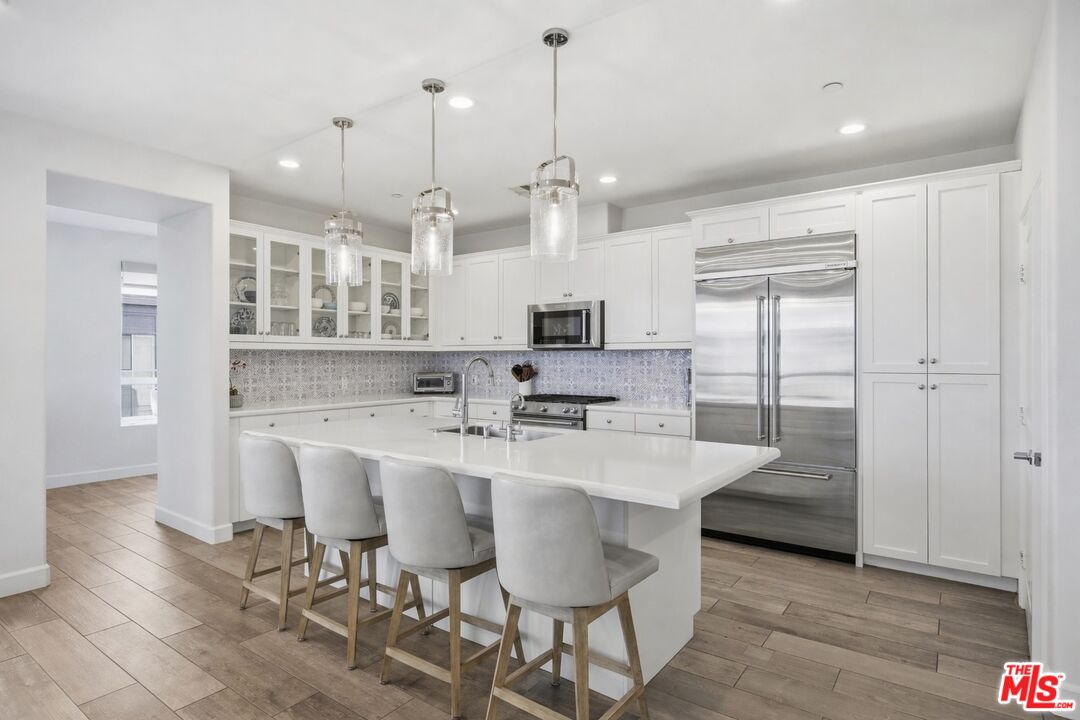 12510 W Fielding Cir Unit: 6