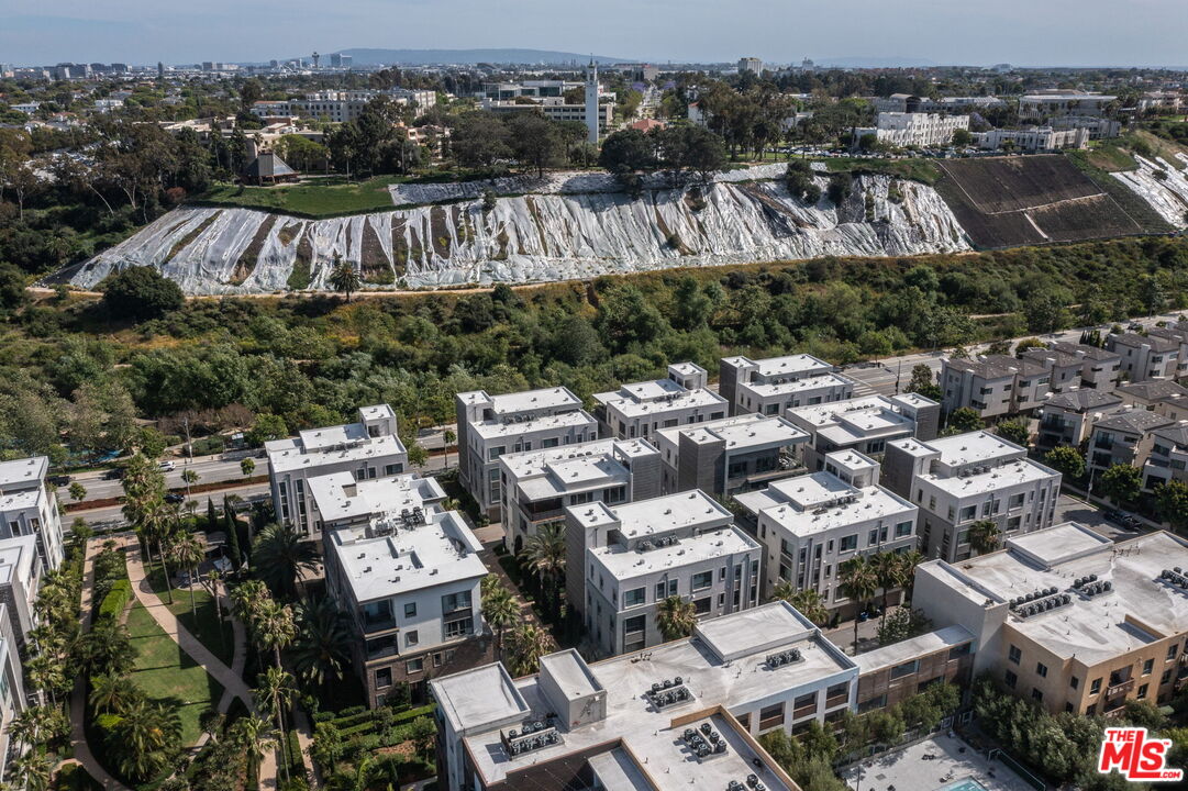 12763 Shell Pl Unit: 2