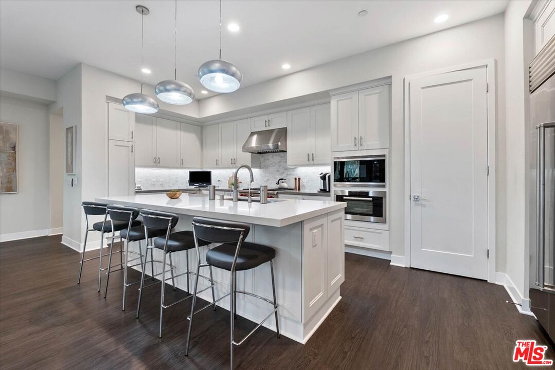 12763 Shell Pl Unit: 2