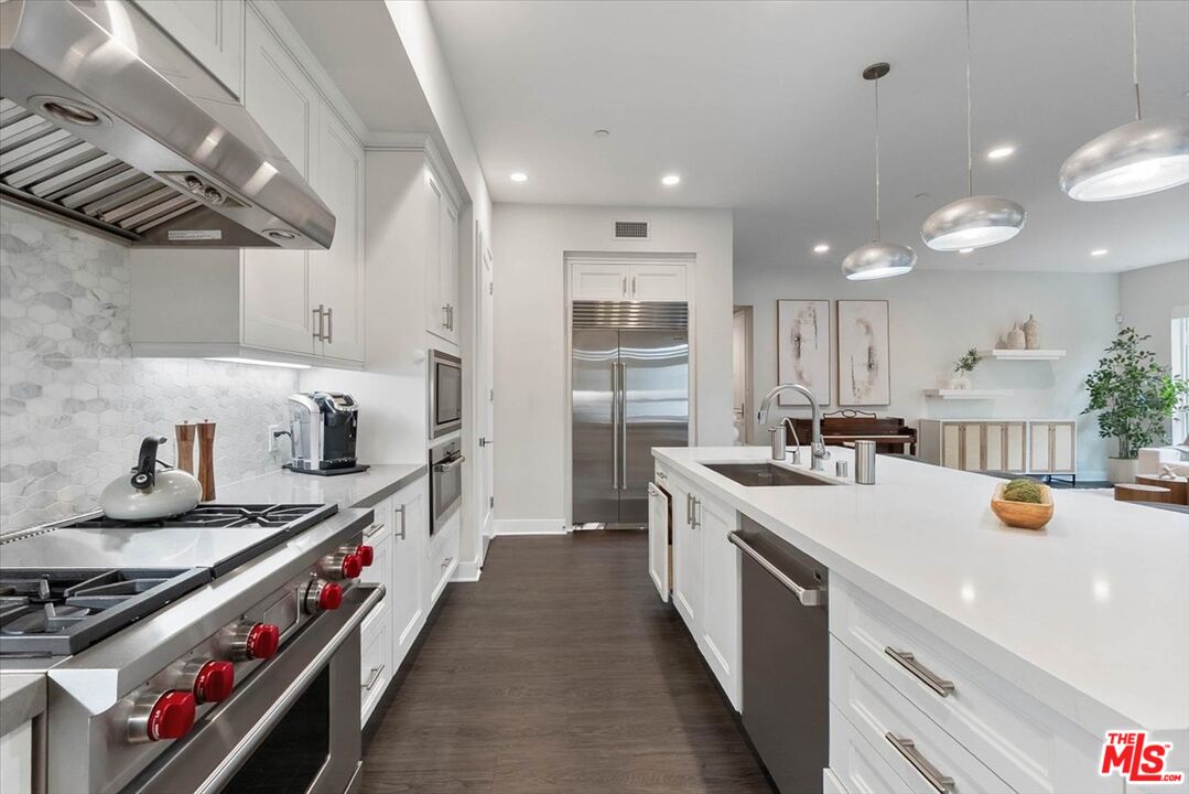 12763 Shell Pl Unit: 2