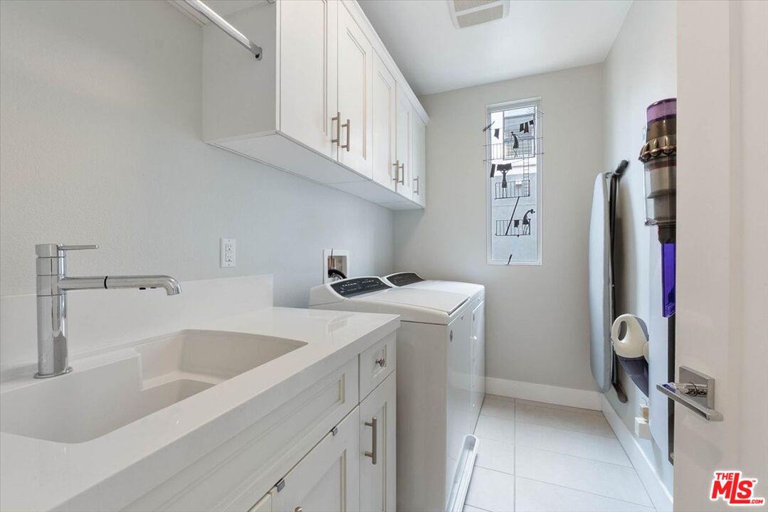 12763 Shell Pl Unit: 2