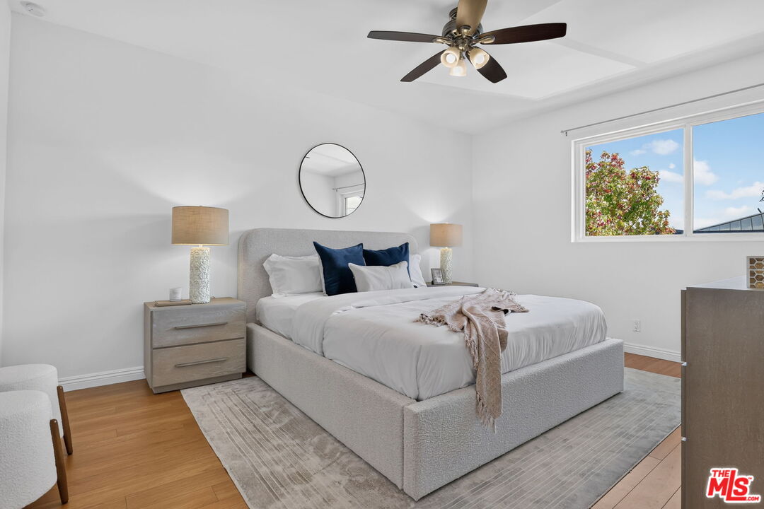 2677 Centinela Ave Unit: 401