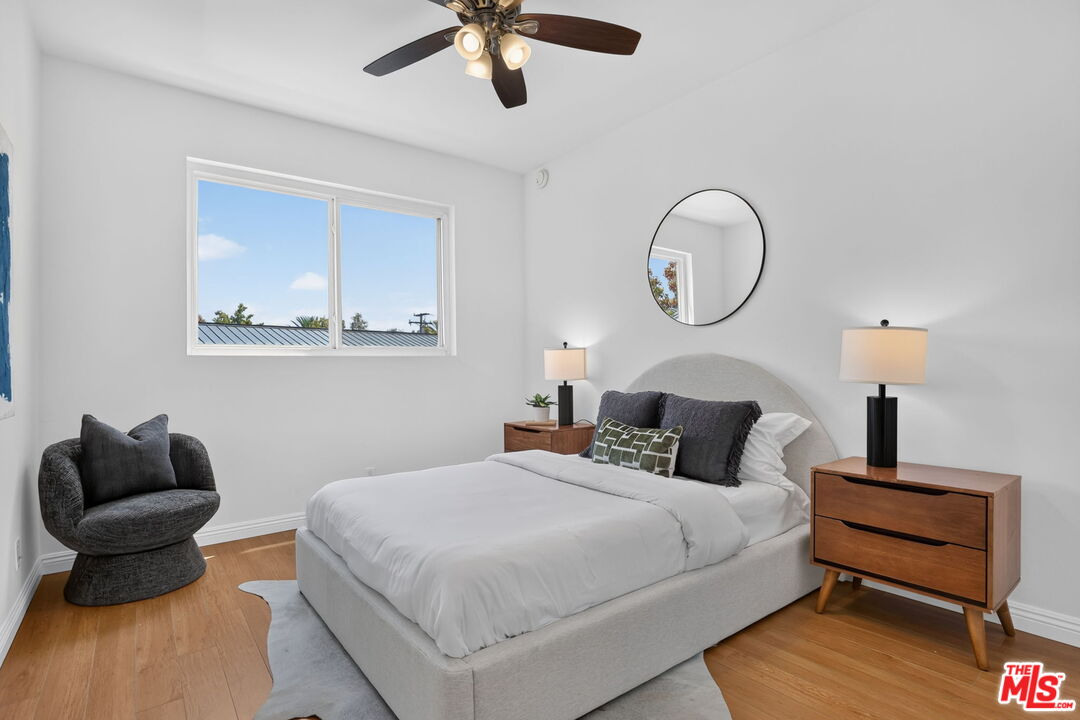 2677 Centinela Ave Unit: 401