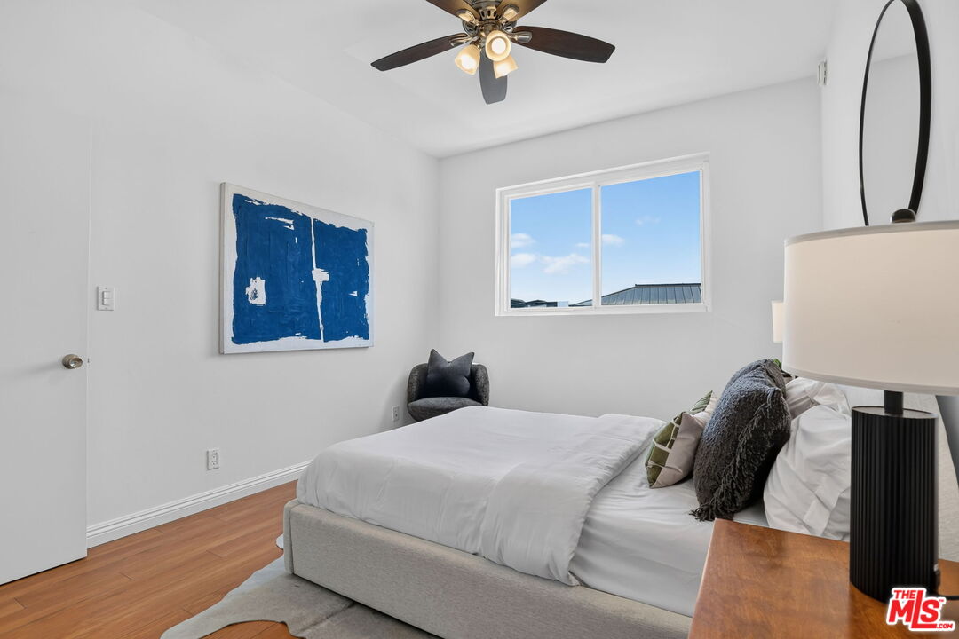 2677 Centinela Ave Unit: 401