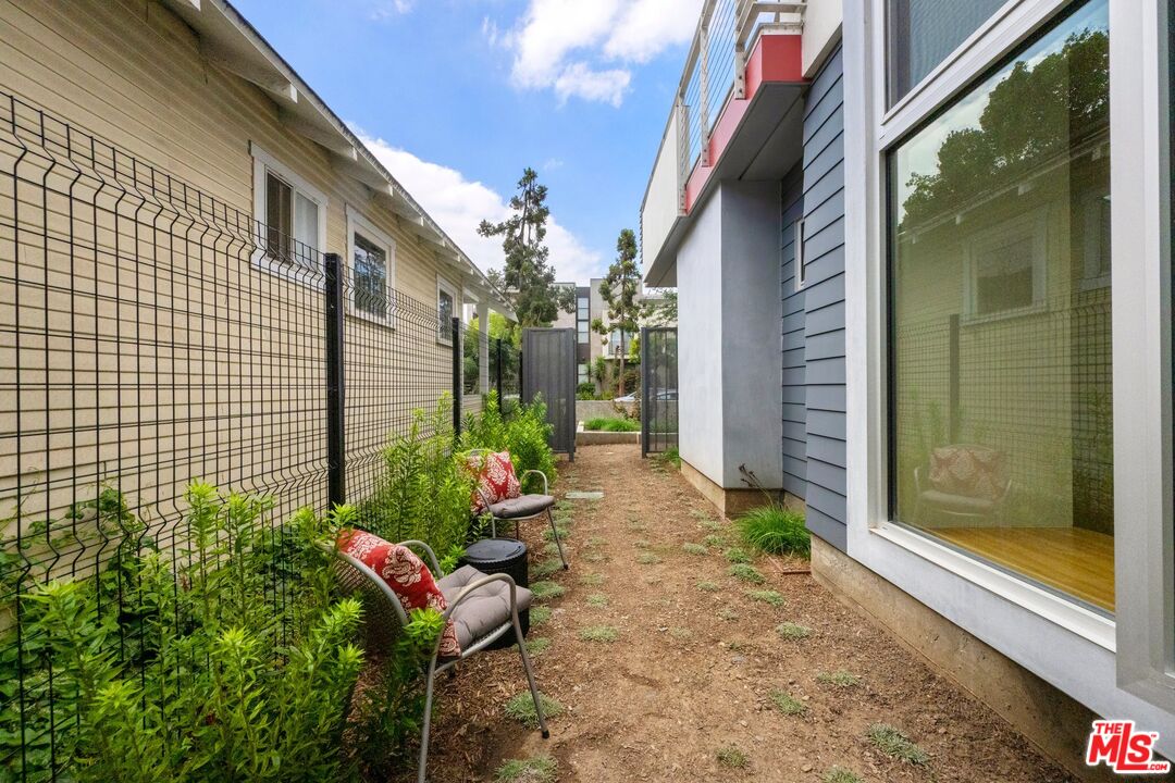 1227 23rd St Unit: A