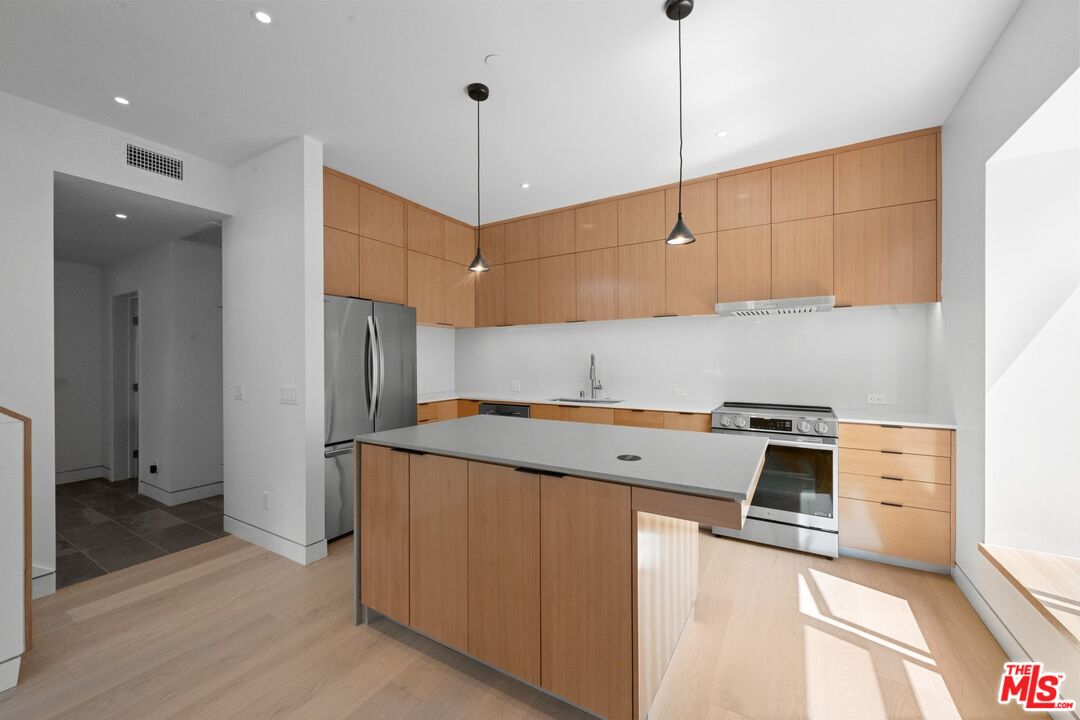 1227 23rd St Unit: A